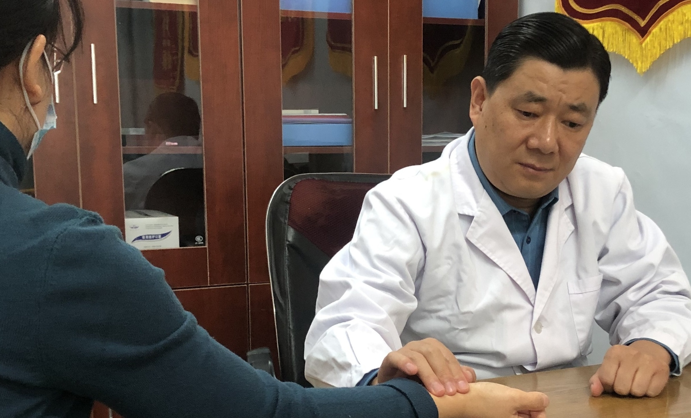 新乡潘氏脑病专科潘杰医生坐诊图
